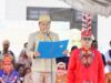 Ketua DPRD Murung Raya Bacakan Teks UUD 1945 pada Upacara HUT ke-24 Kabupaten