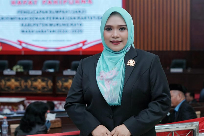 Dina-Maulidah-3_(1)_1