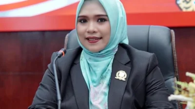 dina-maulidah-1_1